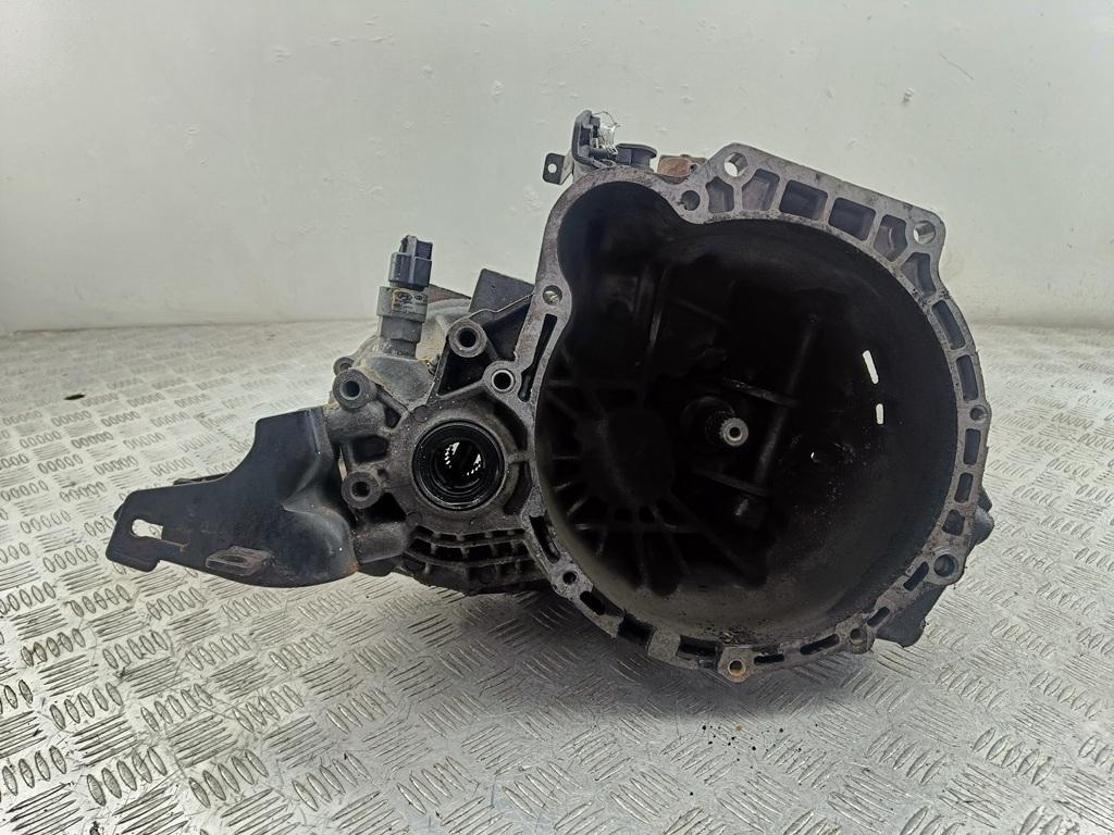 МКПП Hyundai Coupe 2002-2007 2002, 2.0 л., бензин, МКПП, красный, купе, J21873 - фото №1