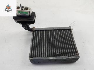 испаритель кондиционера Ford Focus 3 поколение 2013, 1.0 л., бензин, МКПП, чёрный, хетчбэк 5 дв.