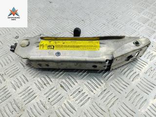 домкрат Audi A4 B6 2004, 3.0 л., бензин, АКПП, чёрный, универсал, 8E0011031M