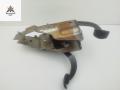 узел педальный (блок педалей) Renault Laguna 1 поколение [рестайлинг] 1999, 1.8 л., бензин, МКПП, серый, универсал, 7700423804 - фото №2
