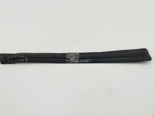 уплотнитель двери Opel Zafira A 2004, 1.8 л., бензин, МКПП, чёрный, минивэн, 009132664