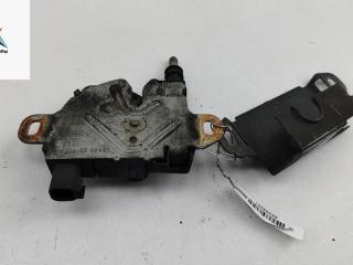 замок капота Ford Focus 1 поколение 2000, 1.6 л., i, бензин, АКПП, серый, универсал, XS416700CF