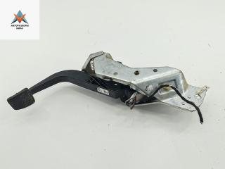 педаль сцепления Opel Zafira 2 поколение (B) 2005, 1.8 л., бензин, МКПП, чёрный, минивэн, 13192503