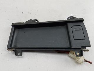 прикуриватель BMW 5 E39 1996, 2.0 л., бензин, МКПП, зелёный, седан, 8159694