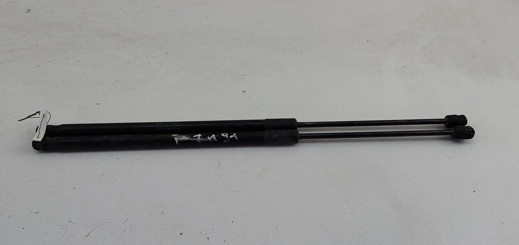 амортизатор крышки багажника (3-5 двери) Opel Vectra C 2004, 1.9 л., дизель, МКПП, чёрный, универсал