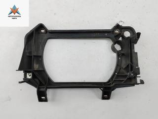крепление фары правой Volkswagen Transporter T4 1997, 2.4 л., дизель, МКПП, белый, микроавтобус, 13635200