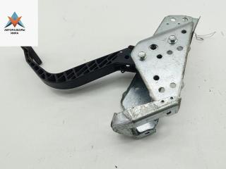 педаль сцепления Opel Zafira 1 поколение (A) [рестайлинг] 2004, 1.8 л., бензин, МКПП, чёрный, минивэн, 90581106