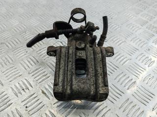 суппорт задний правый Audi A4 B6 2004, 2.0 л., бензин, МКПП, чёрный, универсал