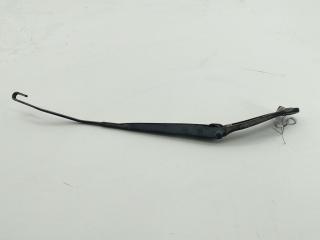 Щеткодержатель (поводок стеклоочистителя) передний Renault Megane 2 поколение 2003, 1.5 л., дизель, МКПП, серый, хетчбэк 5 дв., 8200036916