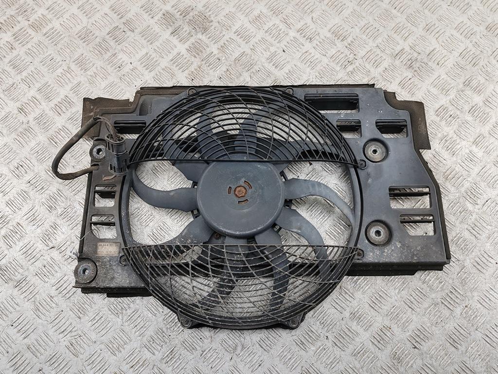вентилятор радиатора BMW 5 E39 2001, 3.0 л., дизель, АКПП, серый, седан, 6921396