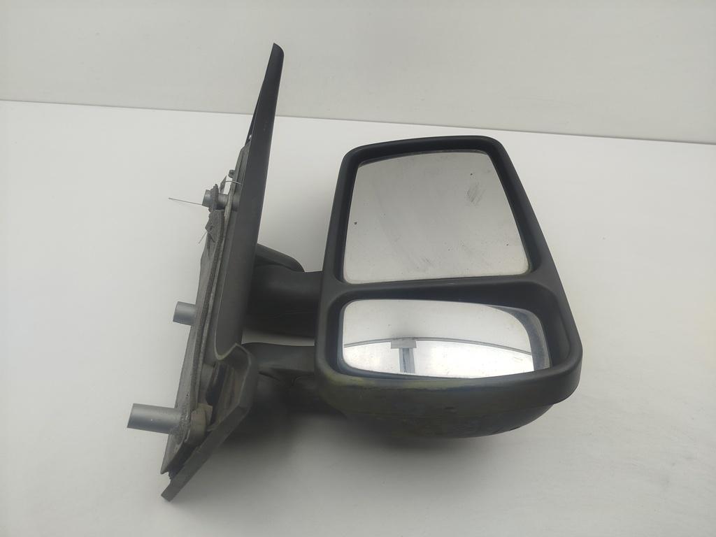 зеркало правое Opel Movano A 2006, 2.5 л., дизель, МКПП, белый, микроавтобус, 7700352180