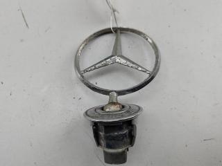 эмблема Mercedes-Benz E W210 2001, 2.7 л., дизель, АКПП, серый, седан
