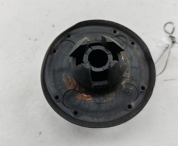 опора под домкрат (поддомкратная подушка) Mercedes-Benz C W202 1996, 1.8 л., бензин, МКПП, синий, универсал