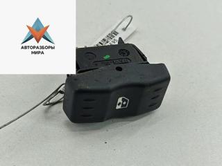 кнопка стеклоподъемника переднего левого Dacia (Renault) Logan 2008, 1.5 л., дизель, МКПП, серый, универсал