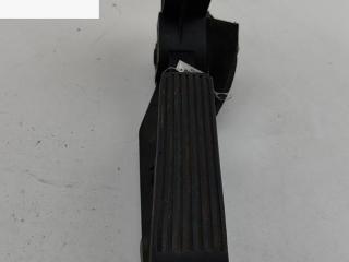 педаль Mercedes-Benz C-Класс W203/S203/CL203 [рестайлинг] 2004, 2.2 л., дизель, МКПП, серый, седан, 2113000404