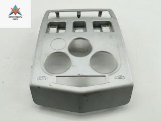 рамка под магнитолу Dacia (Renault) Logan 2008, 1.5 л., дизель, МКПП, серый, универсал, 8200751184