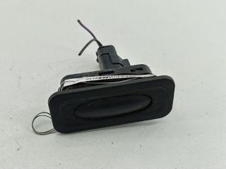 кнопка открытия багажника Renault Scenic 2 поколение [рестайлинг] 2007, 1.9 л., дизель, МКПП, серый, минивэн, 8200076256