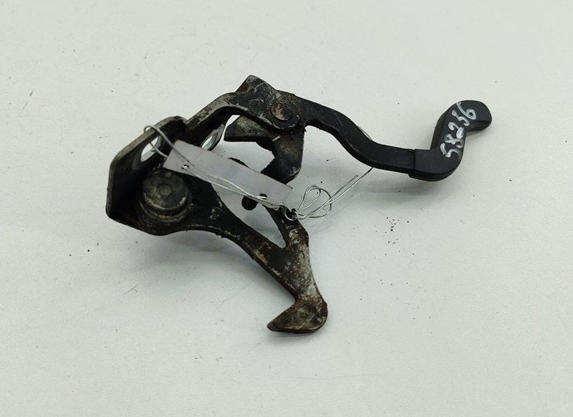 ручка открывания капота BMW 5 E39 2002, 3.0 л., дизель, МКПП, серый, универсал, 8172164