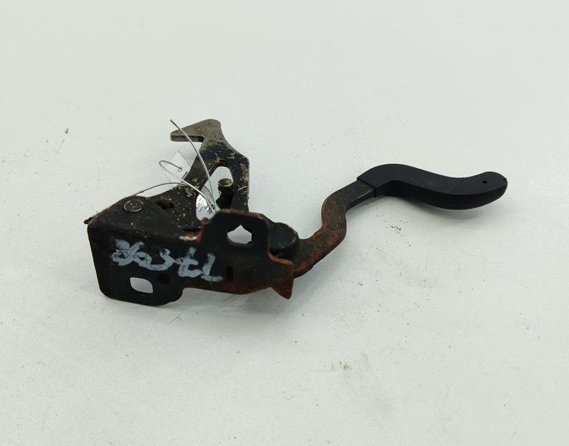 ручка открывания капота BMW 5 E39 1999, 2.5 л., бензин, АКПП, синий, универсал, 8172164