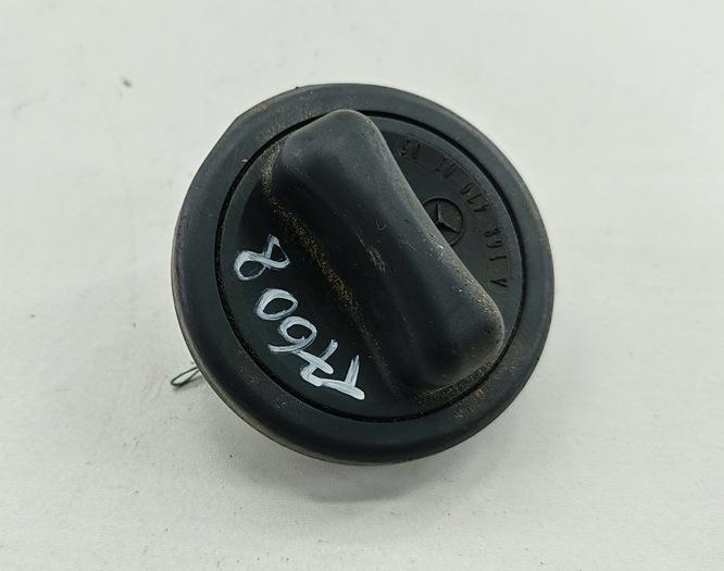 пробка топливного бака Mercedes-Benz C-Класс W203/S203/CL203 2001, 2.0 л., бензин, МКПП, синий, универсал, 1684700405 - фото №1