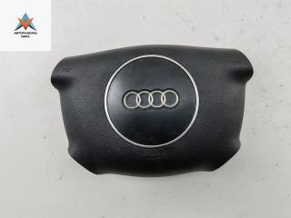 подушка безопасности водителя Audi A8 D2/4D [рестайлинг] 2000, 3.7 л., бензин, АКПП, чёрный, седан, 8E0880201