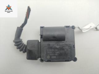 моторчик заслонки печки Audi A6 4F/C6 2006, 2.7 л., дизель, МКПП, чёрный, универсал, 4F0820511A
