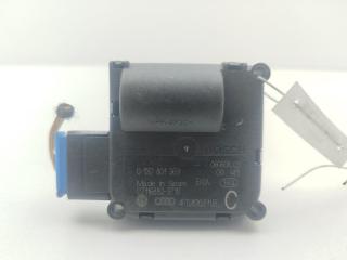 моторчик заслонки печки Audi A6 4F/C6 2006, 2.7 л., дизель, МКПП, чёрный, универсал, 4F0820511B