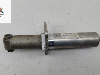 кронштейн заднего бампера Audi A8 D2/4D [рестайлинг] 2000, 3.7 л., бензин, АКПП, чёрный, седан, 4D0807357A