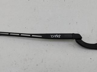 Щеткодержатель (поводок стеклоочистителя) передний Audi A4 B6 2004, 2.0 л., бензин, МКПП, чёрный, универсал