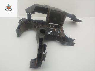 крепление фары правой Renault Megane 2 поколение 2004, 1.9 л., дизель, МКПП, серый, хетчбэк 5 дв., 8200137496