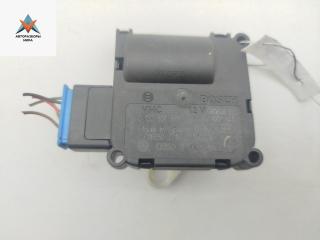 моторчик заслонки печки Audi A6 4F/C6 2006, 2.7 л., дизель, МКПП, чёрный, универсал, 4F0820511B
