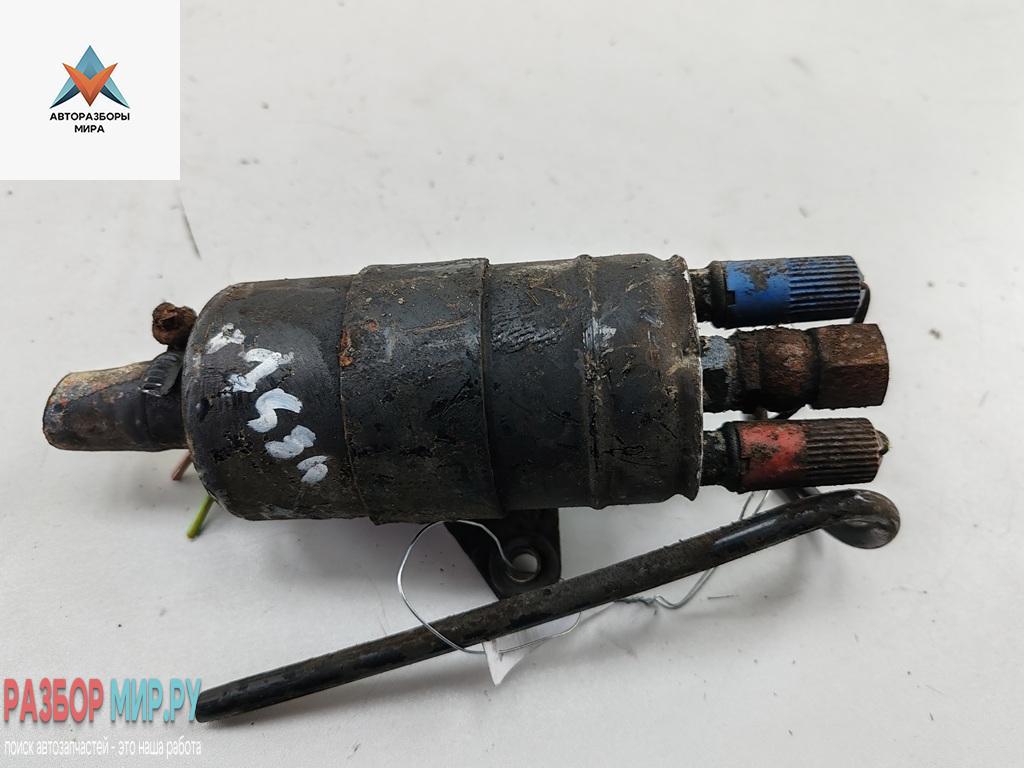 насос топливный Audi 80 8A/B3 1989, 1.8 л., бензин, МКПП, серый, седан, 893906091B - фото №1