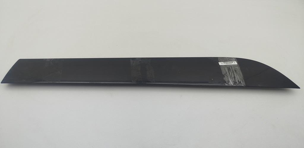 молдинг двери задней левой Audi A6 4F/C6 2006, 2.7 л., дизель, МКПП, чёрный, универсал, 4F0853969 - фото №1