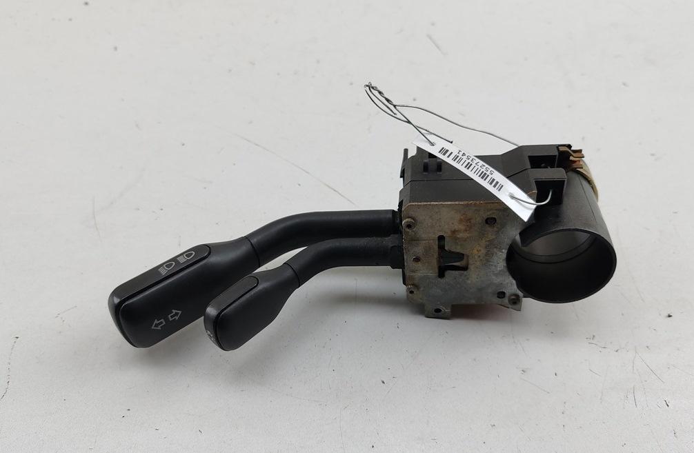 переключатель поворотов Audi 80 B3 1989, 1.8 л., бензин, МКПП, серый, седан, 443953513H
