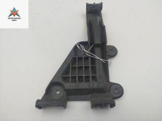 крепление ( кронштейн ) крыла Audi 80 8C/B4 1993, седан, 8A0807283
