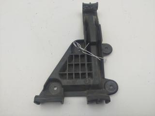 крепление ( кронштейн ) крыла Audi 80 B4 1993, седан, 8A0807283