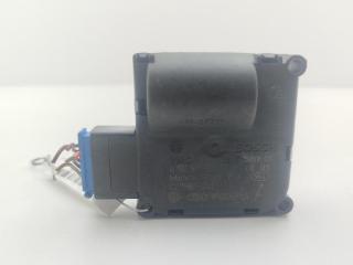 моторчик заслонки печки Audi A6 4F/C6 2006, 2.7 л., дизель, МКПП, чёрный, универсал, 4F0820511A