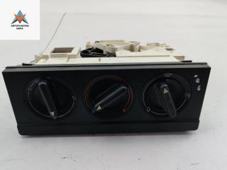 блок управления печки / климат-контроля Audi 80 8C/B4 1993, 2.0 л., бензин, МКПП, зелёный, седан
