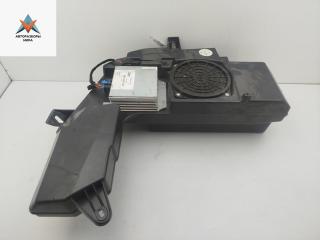 сабвуфер Audi A4 B6 2004, 2.0 л., бензин, МКПП, чёрный, универсал, 8E9035282