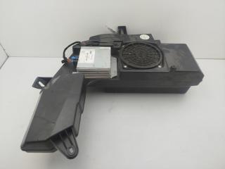 сабвуфер Audi A4 B6 2004, 2.0 л., бензин, МКПП, чёрный, универсал, 8E9035282