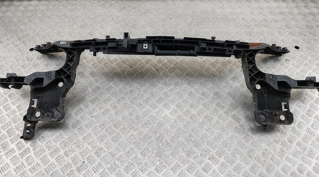 Рамка радиатора Renault Megane 2 поколение 2003, 1.5 л., дизель, МКПП, серый, хетчбэк 5 дв., 8200137496 - фото №1