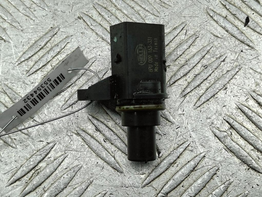 датчик коленвала BMW 3 E90/E91/E92/E93 2006, 2.0 л., бензин, МКПП, серый, универсал