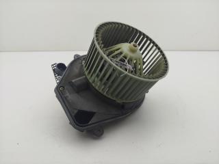 моторчик печки Volkswagen Passat B5 1997, 1.8 л., бензин, МКПП, красный, универсал, 8D1820021