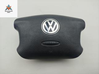 подушка безопасности водителя Volkswagen Passat B5 1997, 1.8 л., бензин, МКПП, красный, универсал, 3B0880201M