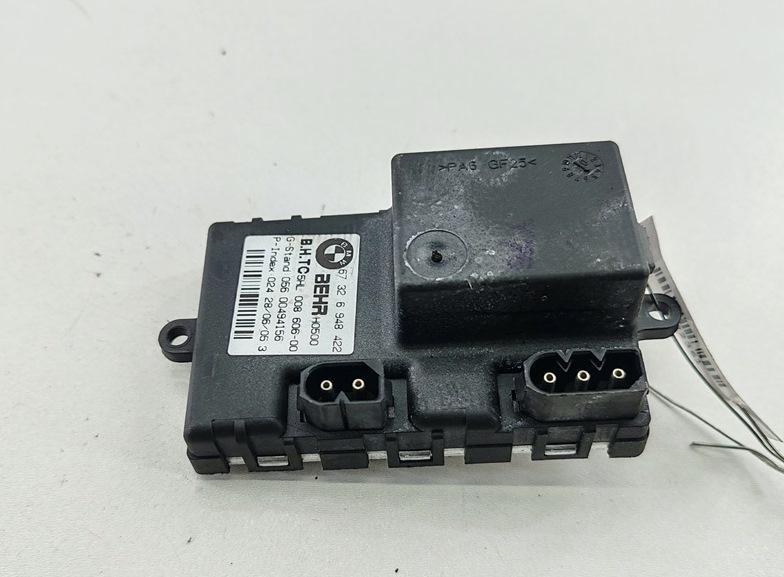 сопротивление печки BMW 5 серия E60/E61 2005, 2.5 л., бензин, АКПП, чёрный, седан, 6948422 - фото №1