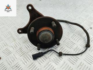 ступица задняя правая Ford Focus 1 поколение [рестайлинг] 2003, 1.8 л., бензин, МКПП, чёрный, хетчбэк 5 дв.