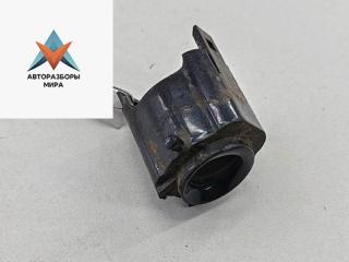 кронштейн (крепление) Ford Mondeo 3 поколение 2002, 2.0 л., бензин, МКПП, чёрный, хетчбэк 5 дв., 1036025952
