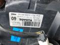 фара левая Toyota Auris 1 поколение 2008, 1.4 л., бензин, МКПП, хетчбэк 5 дв. - фото №6