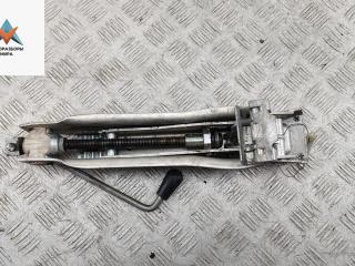 домкрат Volkswagen Passat B5 1997, 1.6 л., бензин, МКПП, серый, седан, 8L0011031A
