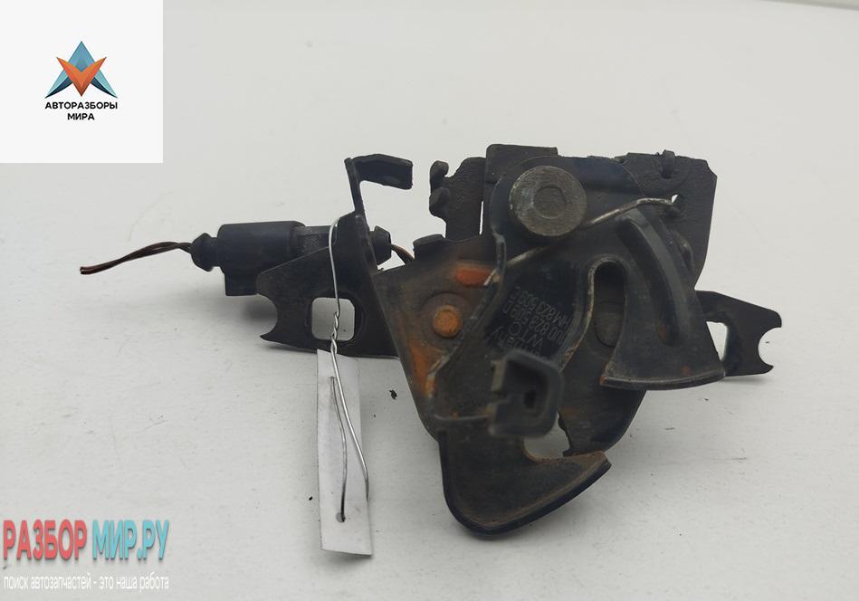 замок капота Skoda Octavia mk1 (A4 1U) 2000, 1.9 л., дизель, МКПП, серый, хетчбэк 5 дв., 1U0823509D - фото №1